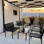 Pap\'S Lab Apartments